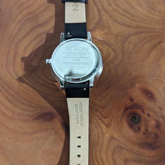 NIXON Kensington Watch - Picture 7 of 8